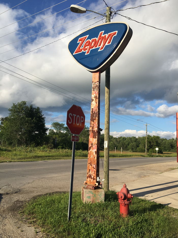 Zephyr Gas Station - July 2017 Photo